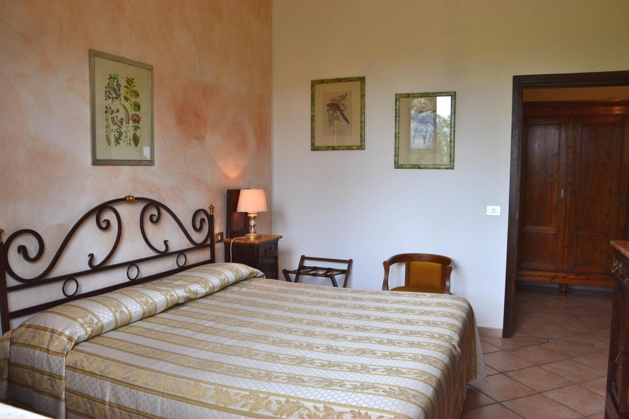 La Loggia - Villa Gloria -Adults Only Кверчегросса Номер фото