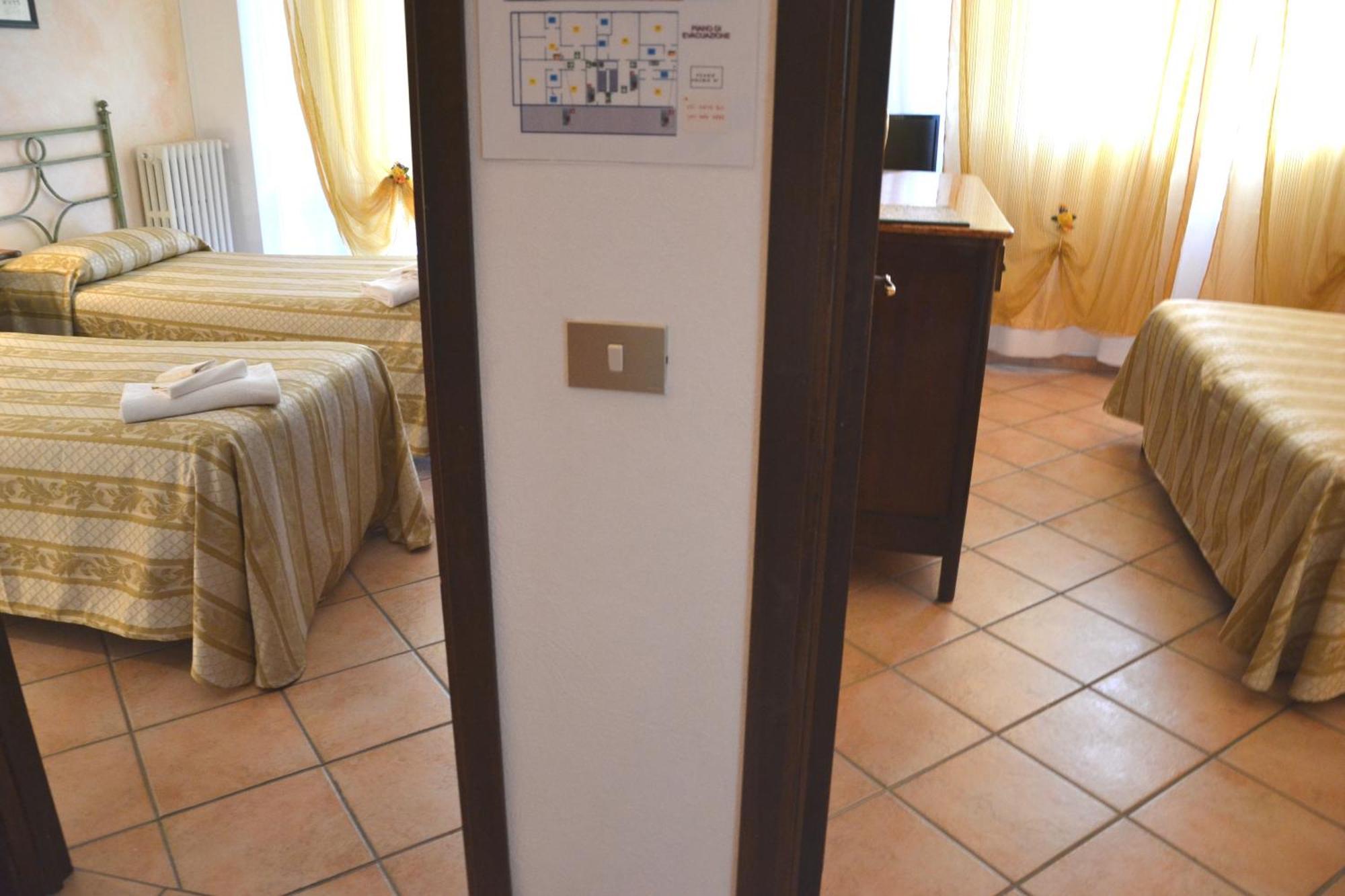 La Loggia - Villa Gloria -Adults Only Кверчегросса Номер фото